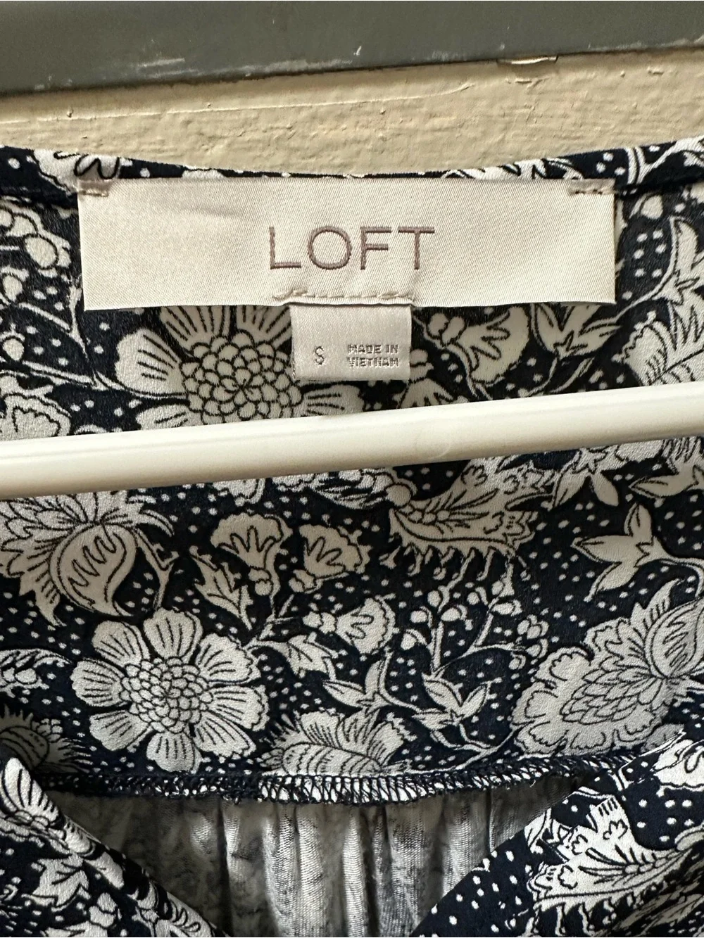 LOFT blouse navy